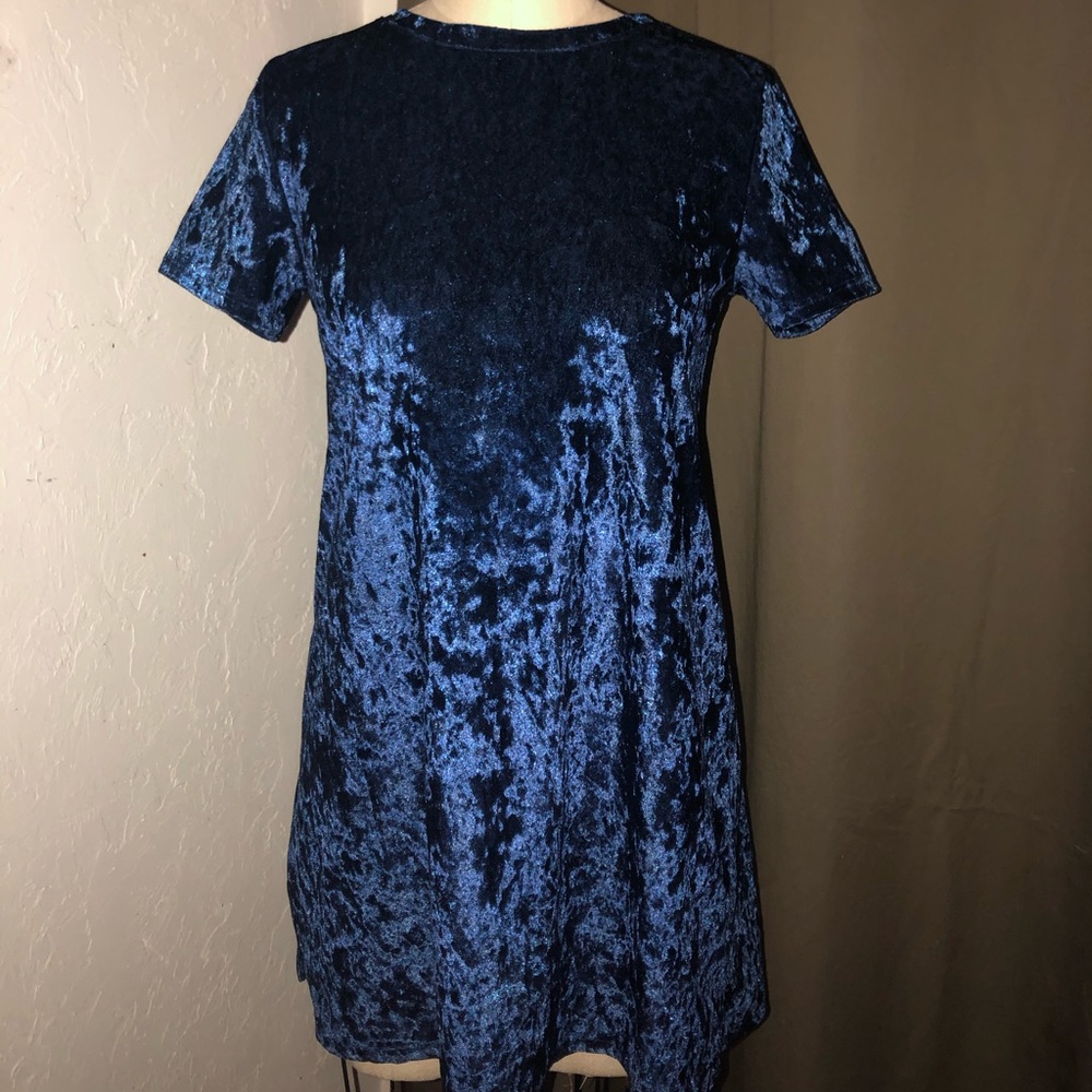 Velvet dress,  above the knee